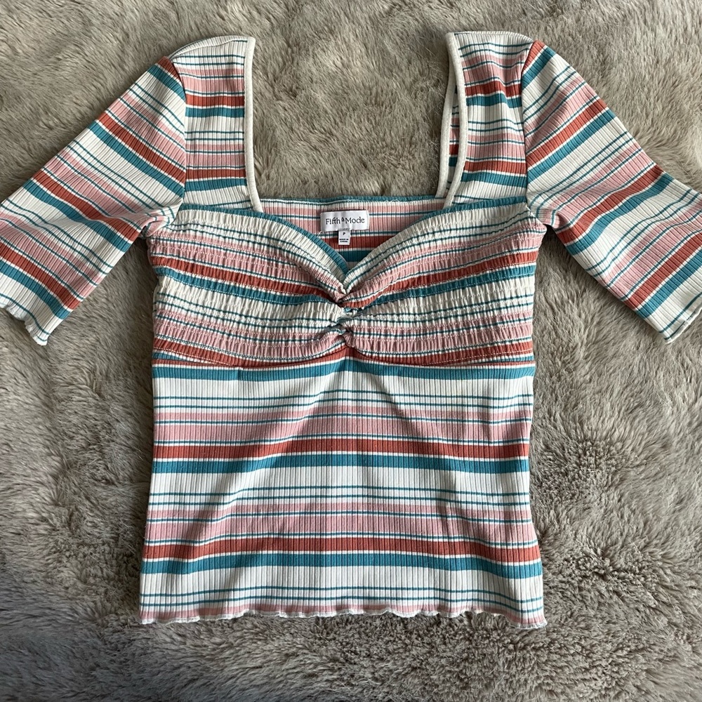 Fifth & Mode Ribbed multi color striped top - P